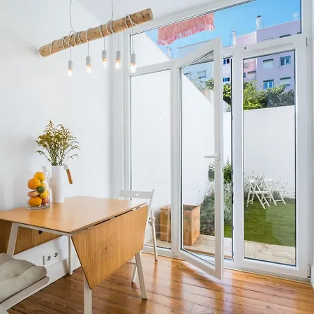 Апартаменты Dom Vasco 30 - Charm Flat With Garden By Belem *